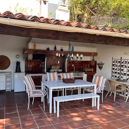 Villa La Grande Bastide Piscine Et Tennis Collectif Каси Екстериор снимка