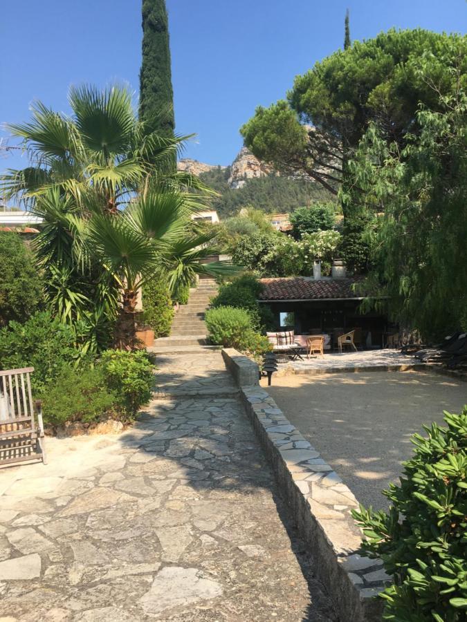 Villa La Grande Bastide Piscine Et Tennis Collectif Каси Екстериор снимка