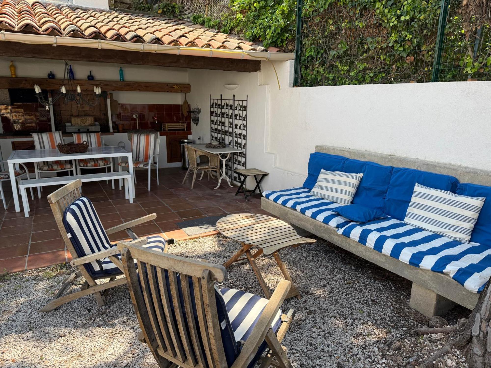 Villa La Grande Bastide Piscine Et Tennis Collectif Каси Екстериор снимка